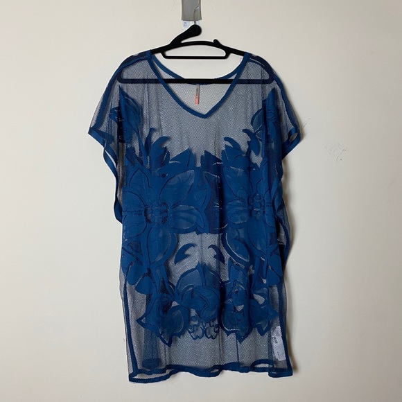 Forever 21 Other - Forever 21 Sheer Mesh Flower Bathing-suit Coverup